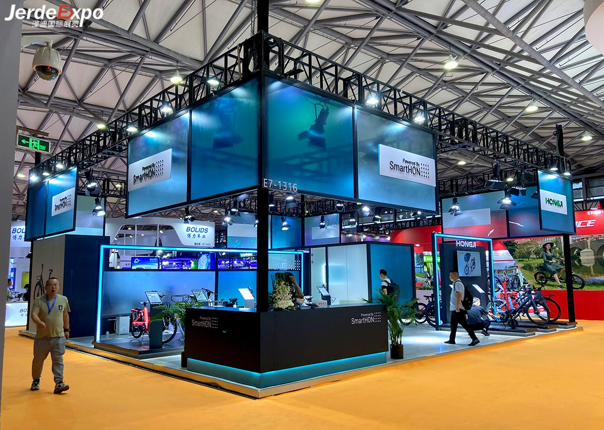 自行車(chē)展覽搭建